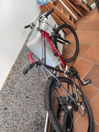 Bicicleta de Montaña Matrix Storm Roja