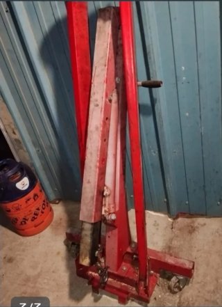 Grúa Plegable Motor Rojo