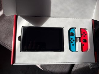 Nintendo Switch + Accessori