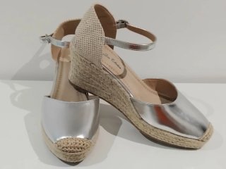 Zapatos cuña NUEVOS.Marca Jessi Ross