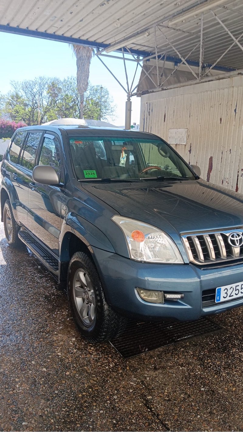 Toyota Land Cruiser 2007 - foto 1