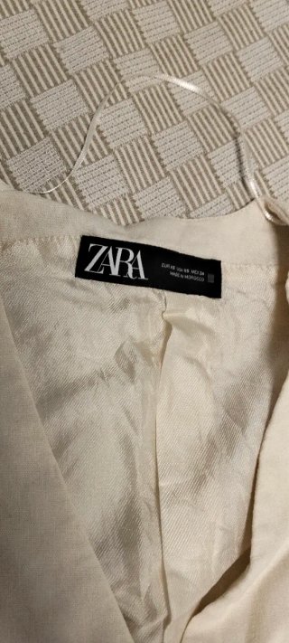 Conjunto Zara Chaleco y Shorts Talla XS
