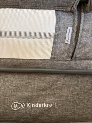 Cuna de viaje y colecho Kinderkraft.
