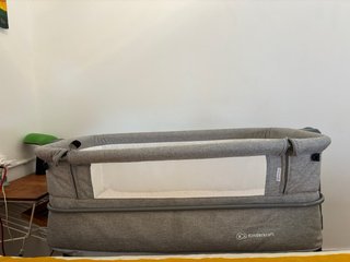 Cuna de viaje y colecho Kinderkraft.