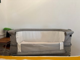 Cuna de viaje y colecho Kinderkraft.