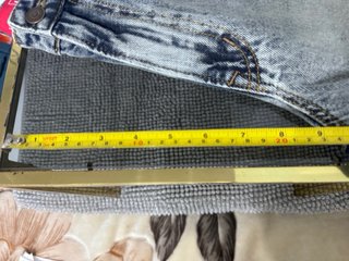 Short Levi's W29