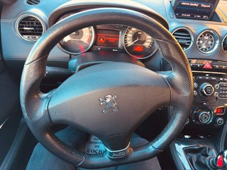 PEUGEOT RCZ 1.6 THP 200CV ACABADO ALPHAST