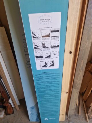 Parquet vinílico efecto roble