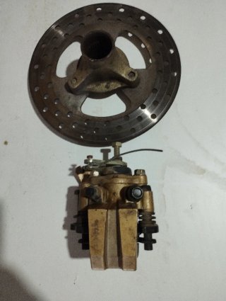 Pinza y disco freno quad trasero
