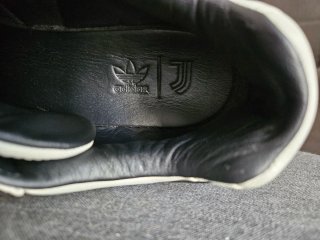 Zapatillas Adidas ZX 6000 Juventus
