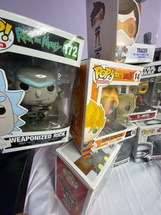 15€ (2 figuras POP)