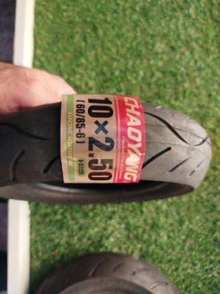 Cubiertas patinete eléctrico Chao Yang 10x2.50