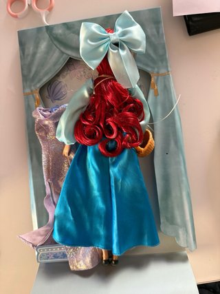 Muñeca Ariel La Sirenita con Vestido Campesino