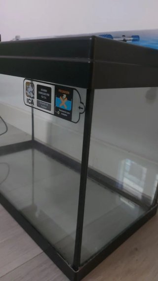 Acuario 30  litros. Buen estado