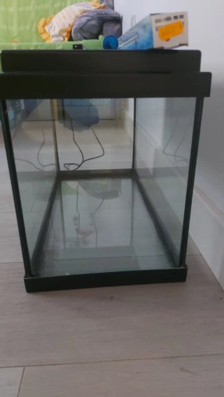 Acuario 30  litros. Buen estado