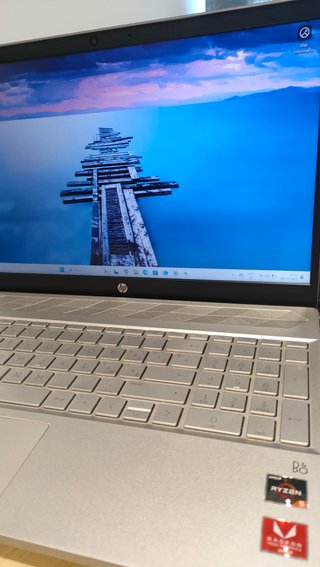 Portátil HP potente ryzen 5
