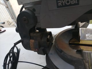 Ingletadora Ryobi
