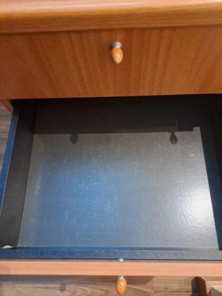 2 Cajoneras con ruedas y cerradura