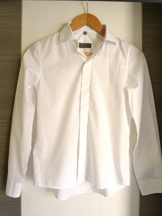 Traje de comunión niño azul y dorado