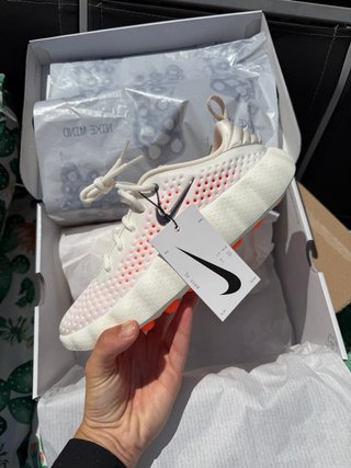 Nike Mind 002 Sail