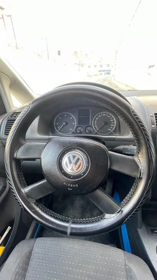Volkswagen Touran 2005