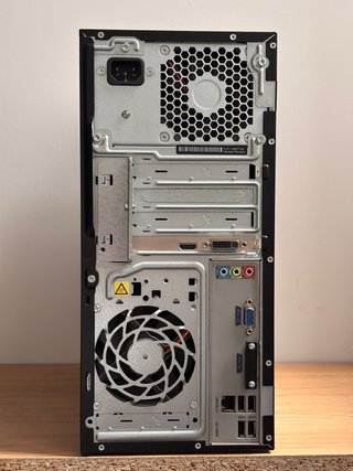 Ordenador de sobremesa HP Pavilion (sólo la torre)
