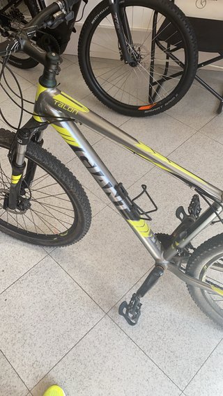 Bicicleta Giant Talon 27.5