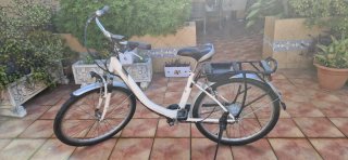 Bicicleta Eléctrica SIN BATERIA Mobidoo Blanca