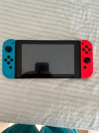 Nintendo Switch Azul y Rojo