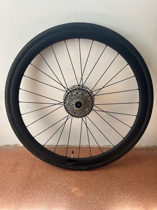 Ruedas BMC CRD 321 Carbono - Nuevas con garantía