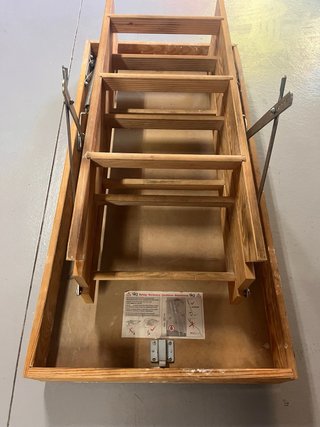 Escalera buhardilla pino plegable
