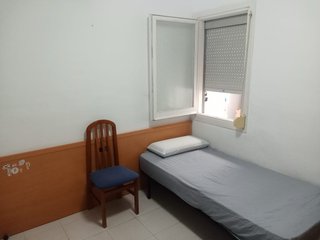 Habitación alquiler manlleu +34 658 12 44 01
