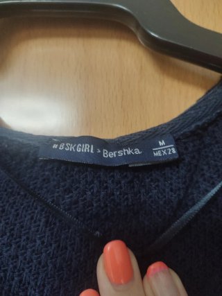 Chaqueta con capucha de punto azul