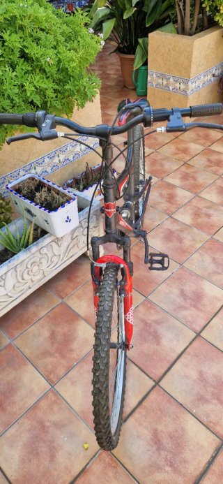 Bicicleta Montaña 45 FS Negra/Roja