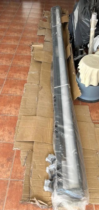 Toldo eléctrico Blooma 4x3m gris