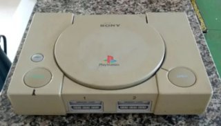 Consola PS1 (vendida)