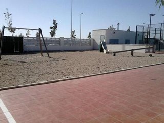 Piso en alquiler en Ciudad Jardín - Zoco en Córdoba