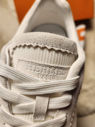 Zapatillas Hermes Blancas y Naranja Nuevas