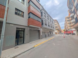 Local comercial en alquiler en Zona Piscinas en Burriana