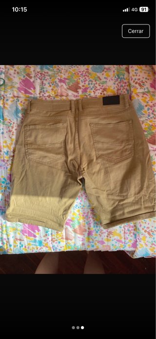 Pantalón corto beige