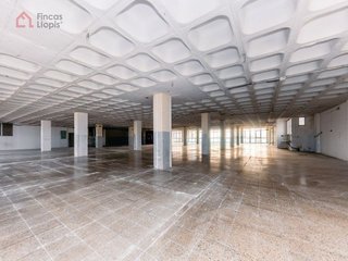 Nave industrial en alquiler en Bellvitge en Hospitalet de Llobregat, L´