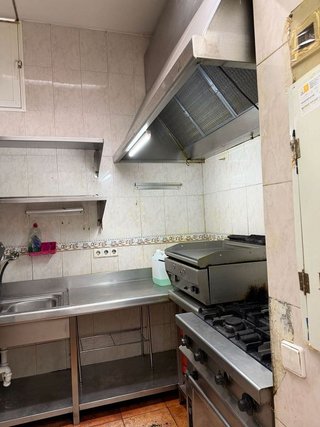 Local comercial en alquiler en El Higueral - La Merced en Marbella