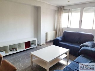 Piso en alquiler en L´Amistat en Valencia