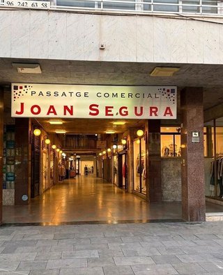 Local comercial en venta en Algemesí