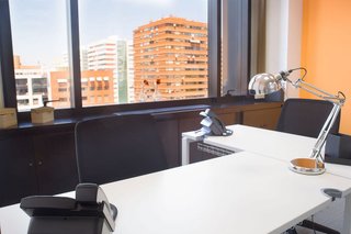 Oficina en alquiler en Mestalla en Valencia