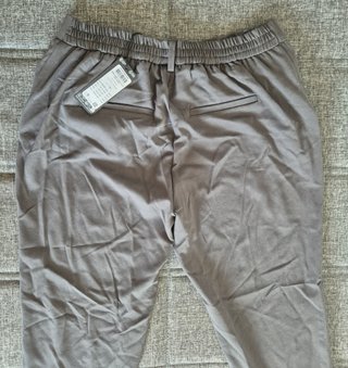 Pantalón Vero Moda L Gris Liso