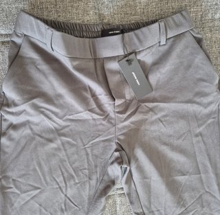 Pantalón Vero Moda L Gris Liso