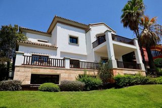 Chalet en alquiler en Nagüeles Alto en Marbella