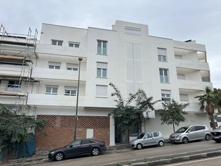 Piso en alquiler en El Mayorazgo - El Limonar en Málaga