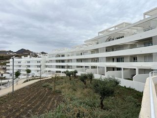 Piso en alquiler en El Mayorazgo - El Limonar en Málaga
